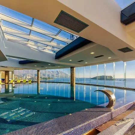 Luxury Montesun Apartment