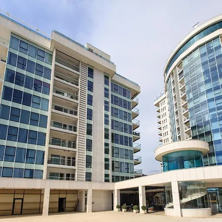Luxury Montesun Apartment