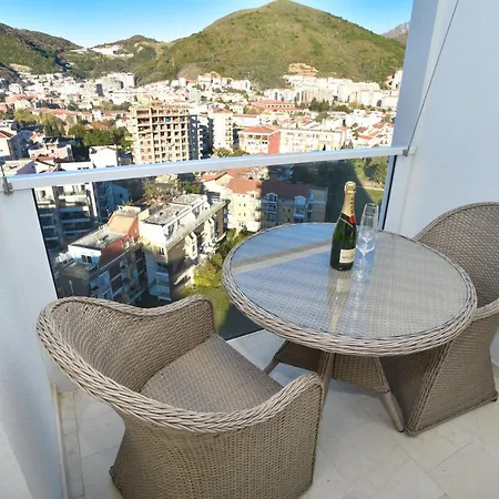 Apartment Luxury Montesun Budva